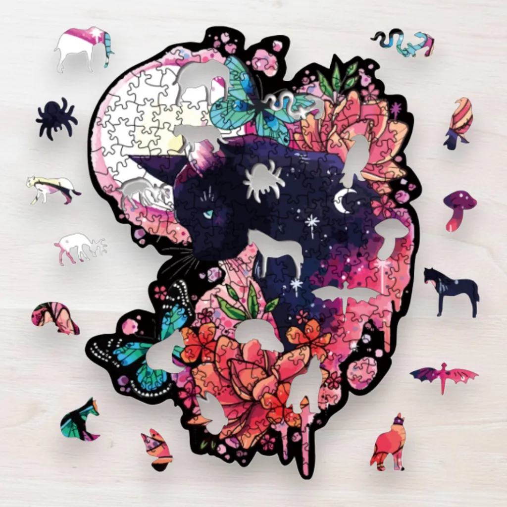 Drevené puzzle Mačka v záhrade